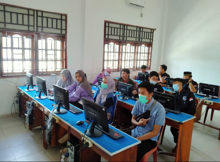 Penerapan HTML dan CSS Sebagai Langkah Awal Membangun Fondasi Dasar Pengembangan Web